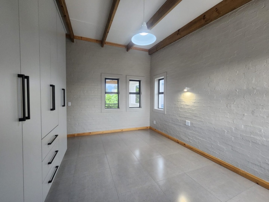 3 Bedroom Property for Sale in King George Park Western Cape